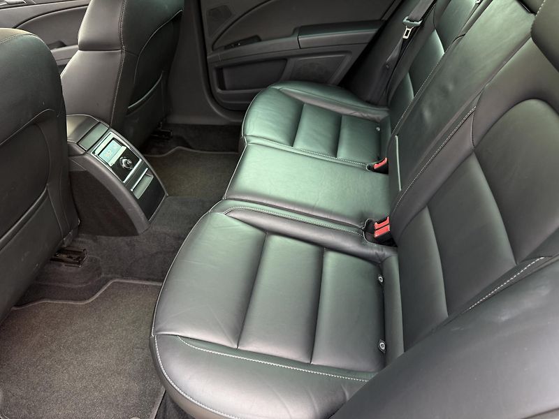 Škoda Superb 2.0 TDI DSG / 125 kW Elegance - fotka 10 z 25