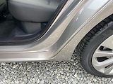 Toyota Auris 1.8i 16v HYBRID AUT NAVI CAM!! - náhled 93