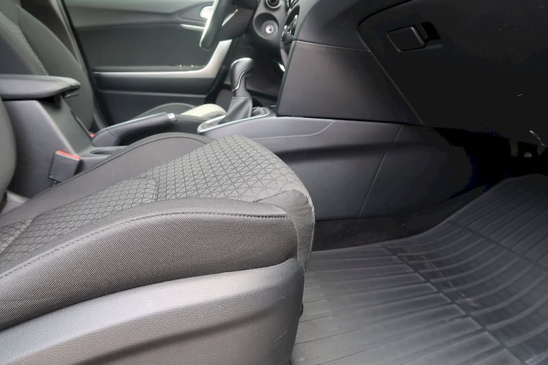 Kia Ceed (2022) Sportswagon 1,0 T-GDI/88 kW - fotka 13 z 30