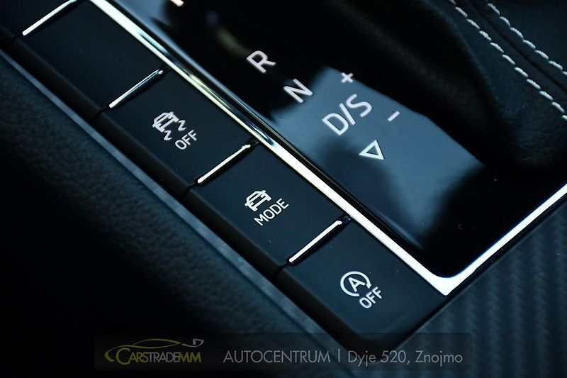 Škoda Superb 2,0TDI SPORTLINE 147KW DSG 4x4 - fotka 35 z 56