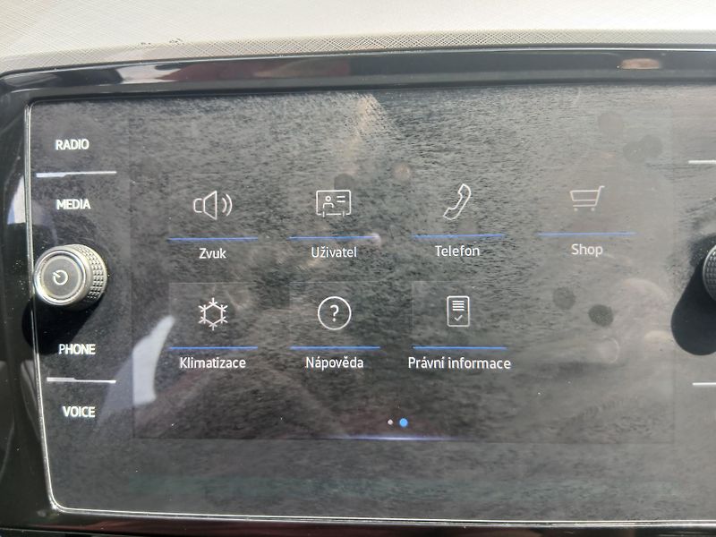 Volkswagen Passat GTE Plug-in hybrid, kůže - fotka 41 z 58