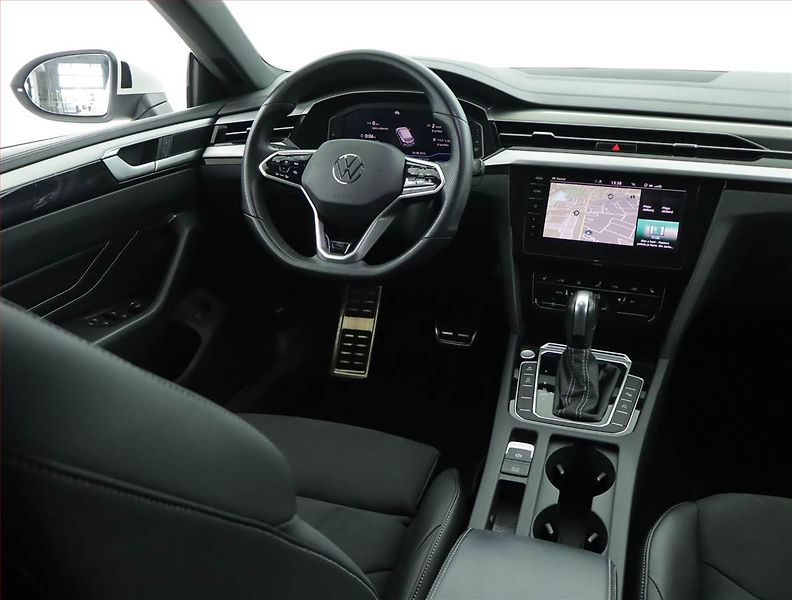 Volkswagen Arteon (2023) R-line 2.0 TDI - fotka 7 z 18