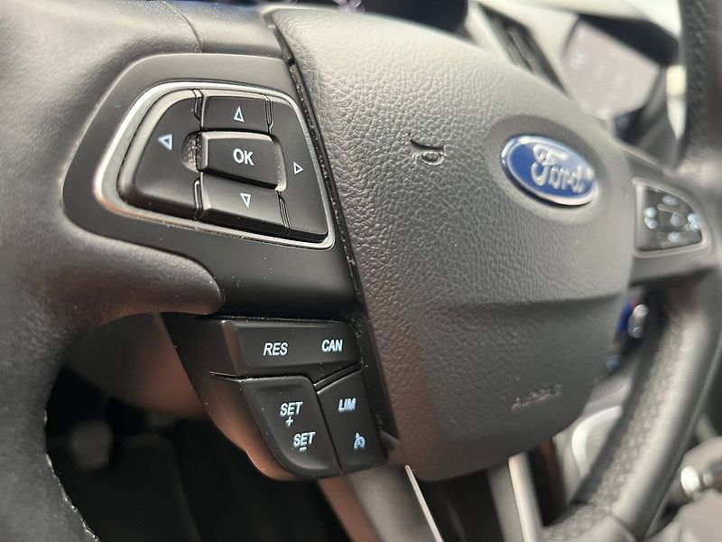 Ford Kuga 2.0 TDCi Titanium CEBIA - fotka 9 z 50