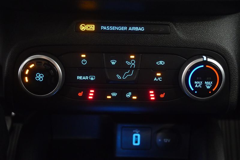 Ford Focus - fotka 21 z 24