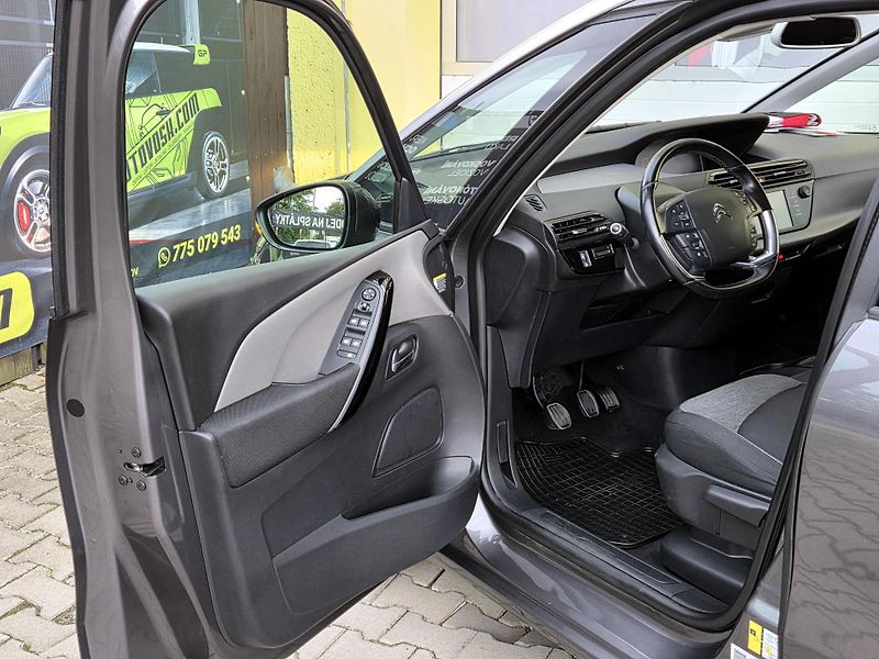 Citroën Grand C4 SpaceTourer 1,5 bHDi 7m SERVISNÍ KNÍŽKA - fotka 33 z 52
