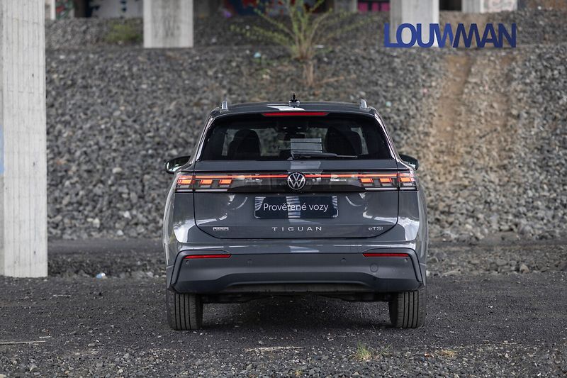 Volkswagen Tiguan 1.5 Life DSG - fotka 31 z 34