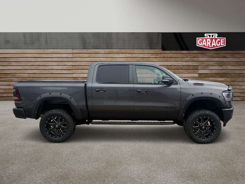 Dodge RAM (2019) +HEMI+PRO COMP LIFT+LARAMIE+ - fotka 2 z 23
