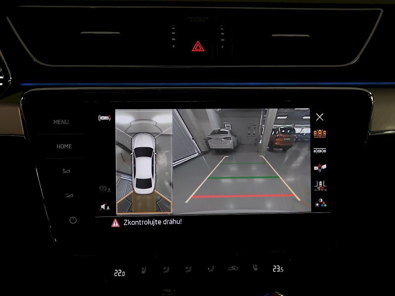 Škoda Superb (2023) L&K 2.0TSI 206KW 4x4 DSG TAŽNÉ - fotka 8 z 42