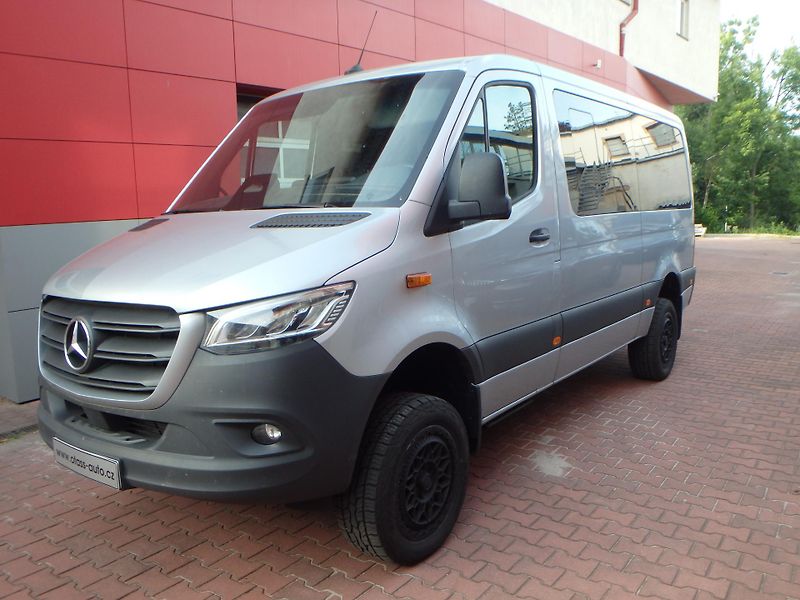 Mercedes-Benz Sprinter (2024) 319 CDI , 4x4, Tourer SELECT S - fotografie inzerátu