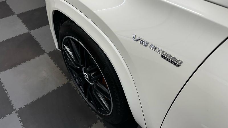 Mercedes-Benz GLS 63 AMG / TOP VÝBAVA - fotka 11 z 68