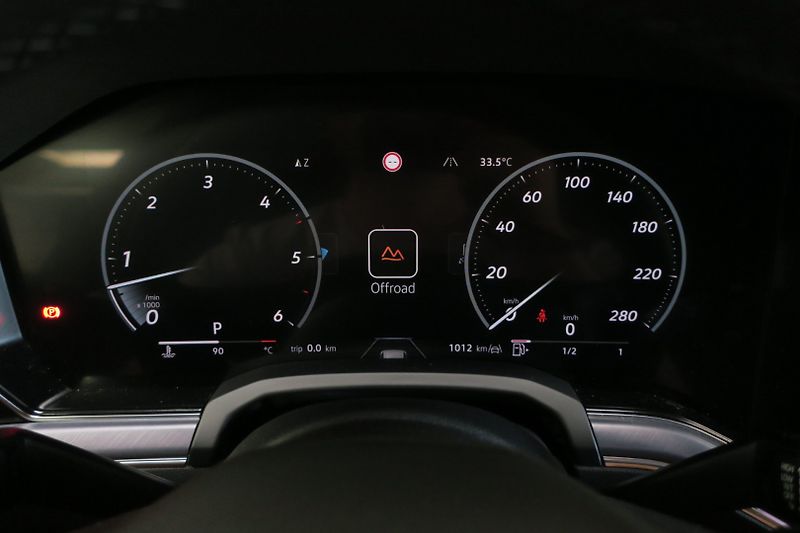 Volkswagen Touareg (2026) NEW Final Edition R Line 210kW - fotka 18 z 50