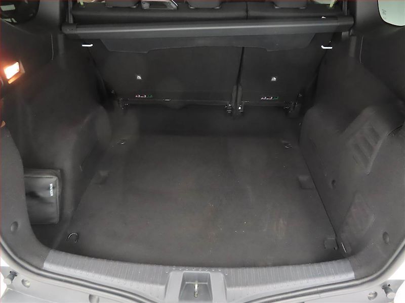 Dacia Jogger (2022) 1.0 TCe, LPG, ČR,1.maj - fotka 14 z 15
