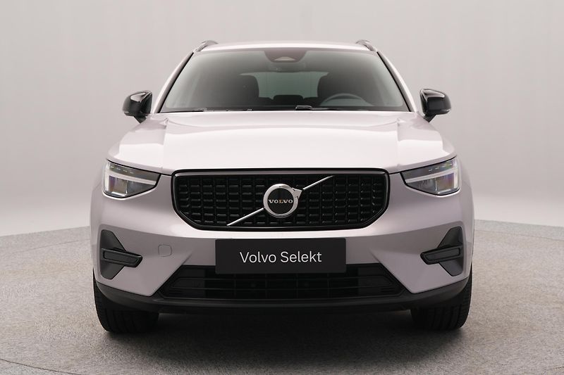 Volvo XC40 B4 DARK PLUS CZ 1.maj - fotka 16 z 47