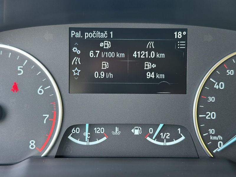 Ford EcoSport (2022) 1.0/74kW*1.Maj*Xenon * 23tkm ! - fotka 12 z 36