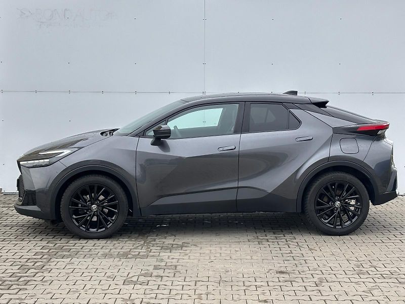 Toyota C-HR 2,0 HEV e-CVT GR Sport - fotka 3 z 29