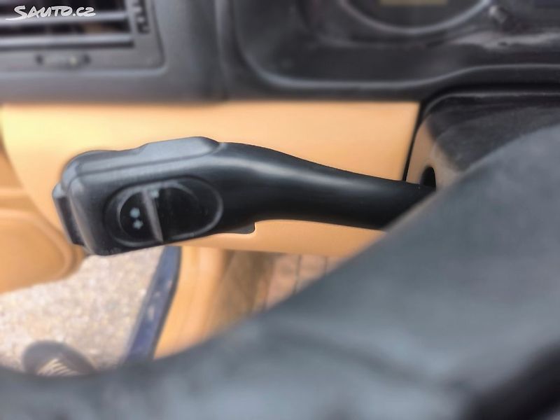 Škoda Octavia 1,8T 150K,L+K MAX VÝBAVA,PĚKNÁ - fotka 19 z 26
