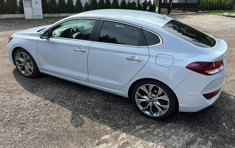 Hyundai i30 (2018) 1.4 T-GDI Premium Style - chip - fotka 3 z 19