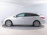 Hyundai i40 (2012) Premium 1.7 CRDi, ČR,1.maj - náhled 2