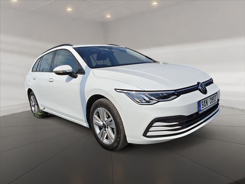 Volkswagen Golf 1,0 TSI 81 Life - fotka 1 z 11