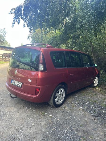 Renault Ostatní (2006) Grand Espace 2.0 dci Privilege - fotka 3 z 11