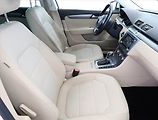 Volkswagen Passat (2013) 2.0 TDI, Automat, ČR,1.maj - náhled 7