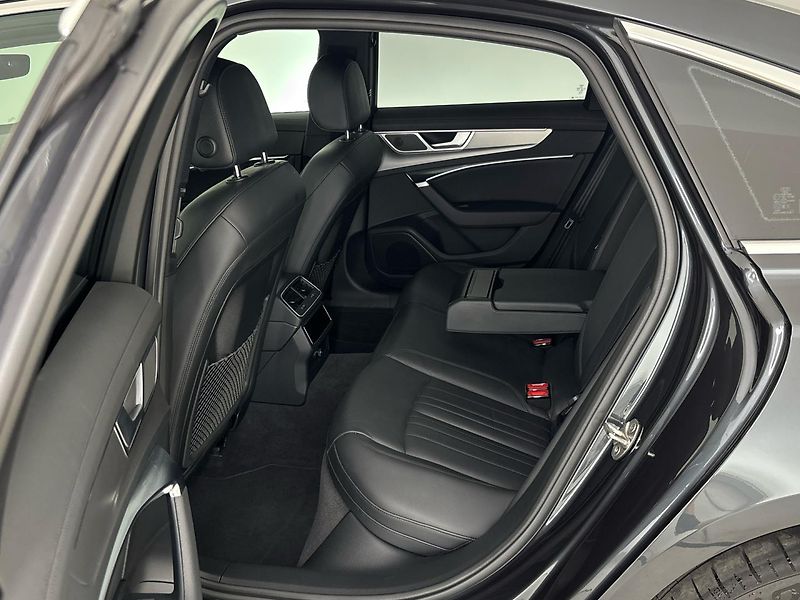 Audi A6 Sedan - fotka 8 z 30