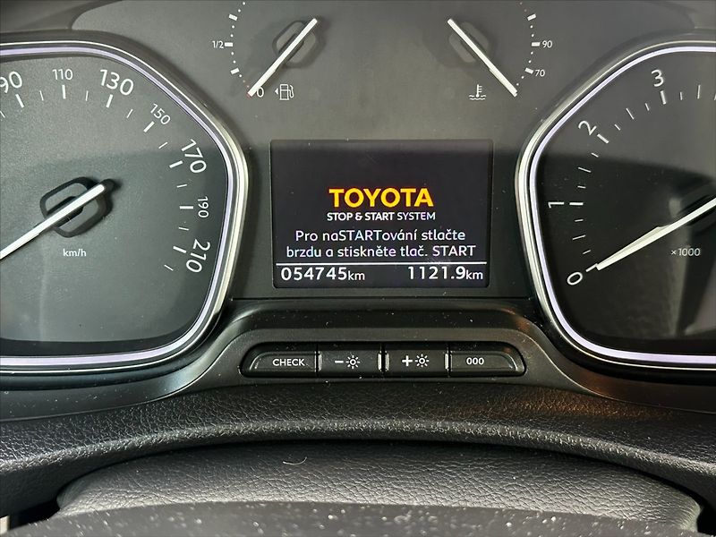 Toyota ProAce 2,0 D-4D 130kW-8AT-L1-CZ-DPH! - fotka 28 z 42