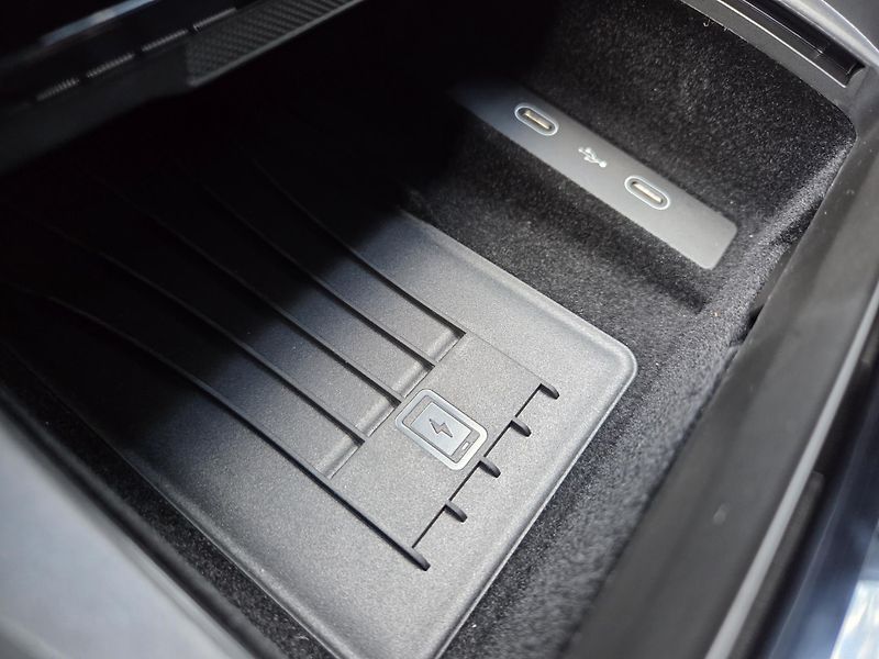 Porsche Cayenne Coupe 260kW Black Edition - fotka 40 z 48