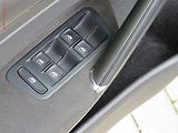 Volkswagen Golf (2018) 2.0TDi, Navi, park.čidla - náhled 12