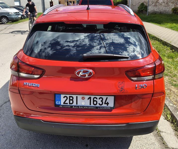 Hyundai i30 (2019) - fotka 4 z 13