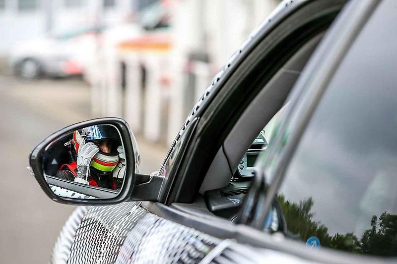 Alfa Romeo Stelvio Quadrifoglio na Nürburgringu.