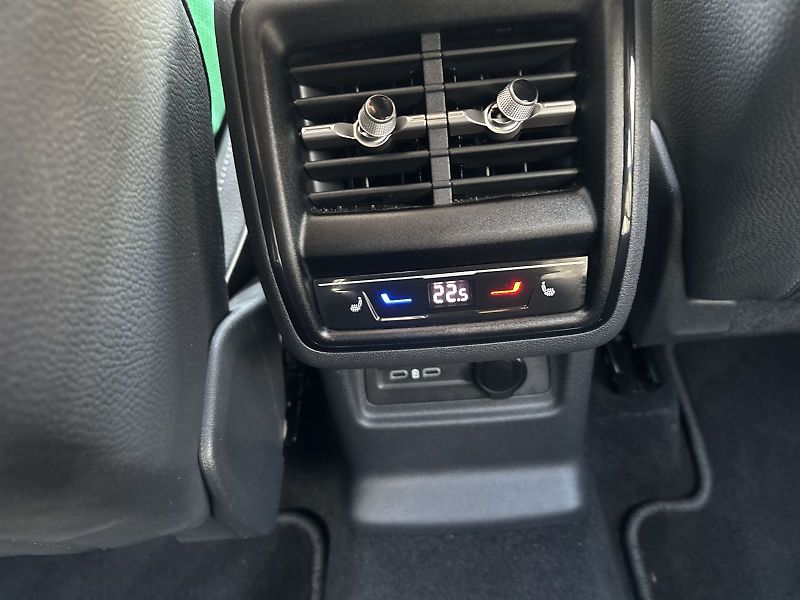 Škoda Kodiaq (2025) 2.0 TDI 4x4 DSG Sportline - fotka 26 z 30