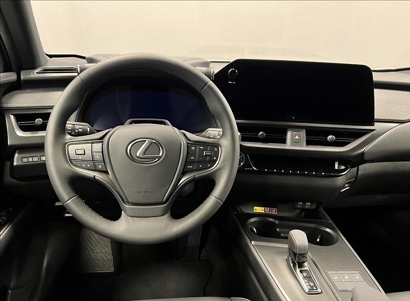 Lexus UX 300h 300H 2,0 HEV F SPORT DESIGN - fotka 5 z 19