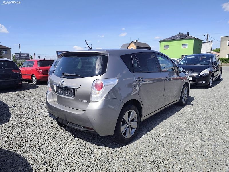 Toyota Verso (2014) - fotka 6 z 83