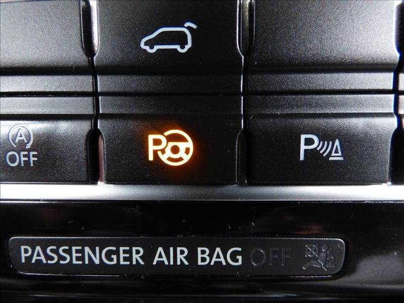 Volkswagen Sharan 2,0 TDI,Digi Klima,Navigace  H - fotka 53 z 67