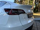 Tesla Model Y Long Range AWD - náhled 8