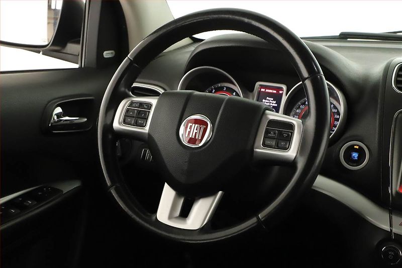 Fiat Freemont (2012) 2.0 MultiJet, 4X4, Automat - fotka 15 z 16