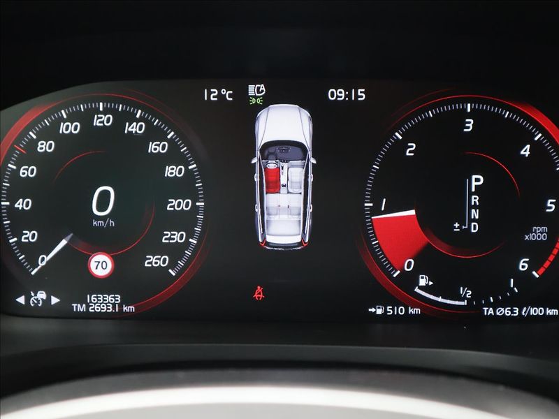 Volvo V60 2,0 CrossCountry AWD Po rozvod - fotka 10 z 34