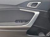 Kia Ceed (2023) SW 1.5T-GDI 118kW -1.MAJITEL - náhled 22