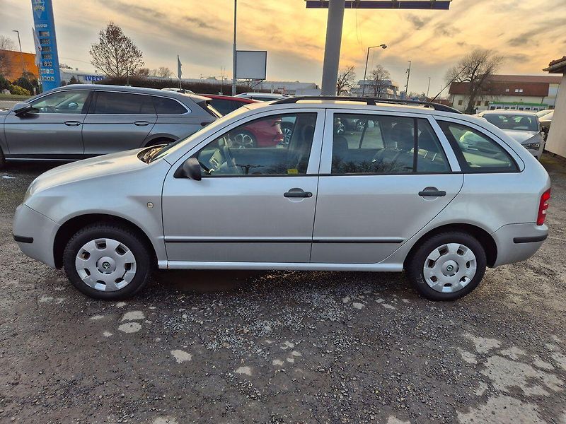 Škoda Fabia Combi 1,2 HTP 47kW, CZ, 1. maj - fotka 8 z 14