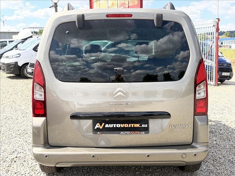 Citroën Berlingo 1,6 AUTOMAT, NOVÉ PNEU - fotka 6 z 23