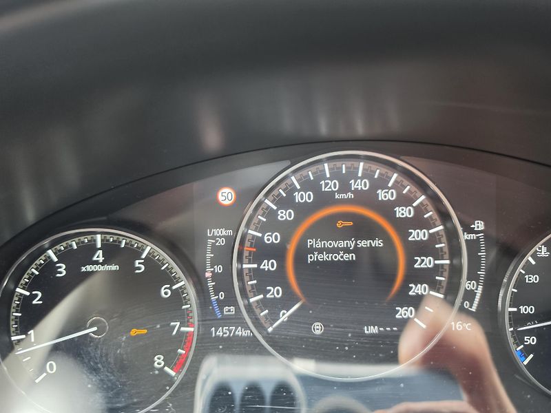 Mazda 3 2.0 i  E Skyactiv G kei  - fotka 17 z 19