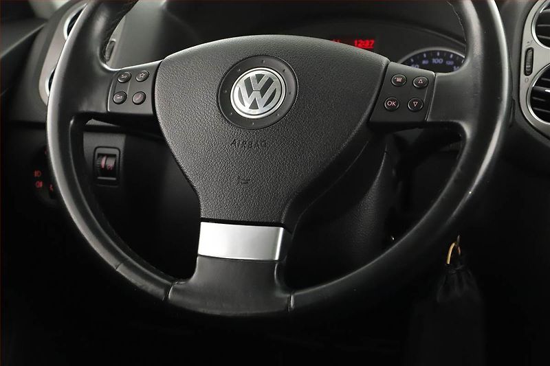 Volkswagen Tiguan (2008) 1.4 TSI, 4X4, Xenony - fotka 8 z 19