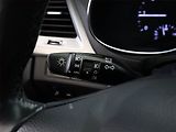 Hyundai Santa Fe (2016) 2.2 CRDi Blue, 4X4, Automat - náhled 17