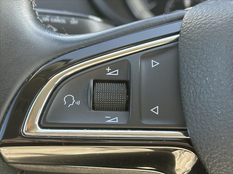 Škoda Octavia 1.6 TDI CZ Style+ LED Navi - fotka 21 z 36