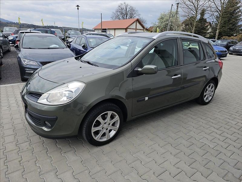 Renault Clio 1,2 i 55KW Grandtour klima ALU - fotka 10 z 35