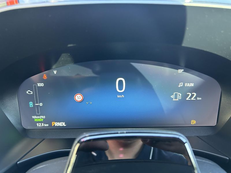 Ford Kuga ST-Line X 2.5 PHEV 134 kW - fotka 28 z 44
