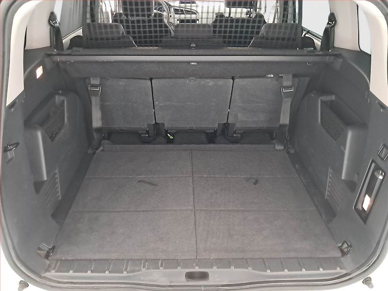 Peugeot 5008 (2011) 2.0 HDI, Tempomat - fotka 13 z 15