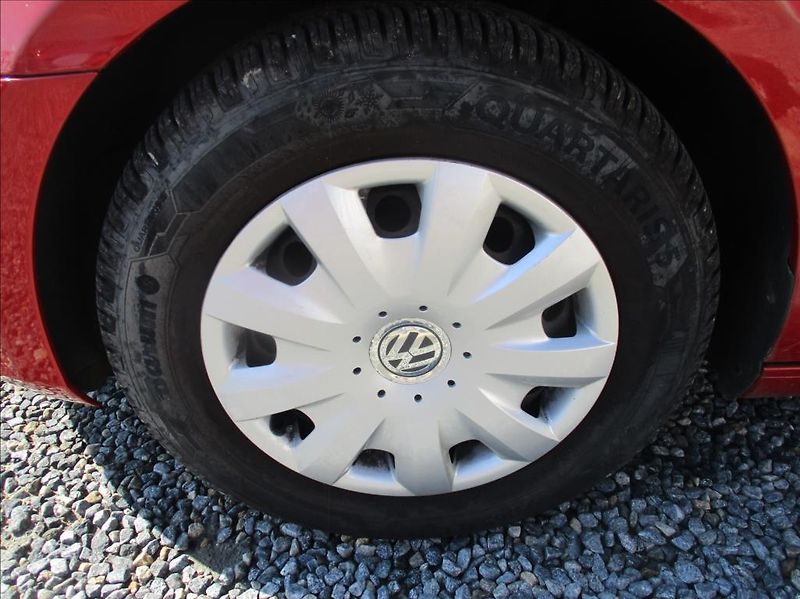 Volkswagen Golf 1,4 i 16v, aut.klima,servis, - fotka 28 z 29