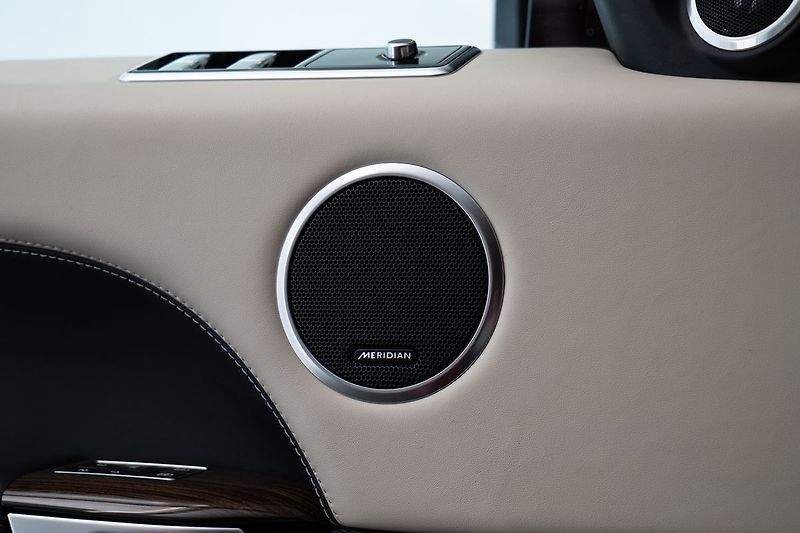 Land Rover Range Rover Sport P525 Autobiography Meridian/Ma - fotka 25 z 30